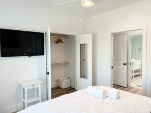 3 Schlafzimmer, Schreibtisch, WLAN, Bettwäsche