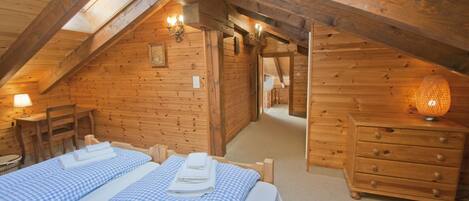 Lejlighed | 3 soveværelser, weekendseng, sengetøj