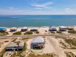 House, 4 Bedrooms | Beach
