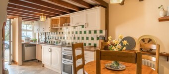 High Wallabarrow Farm Cottage -  Duddon Valley