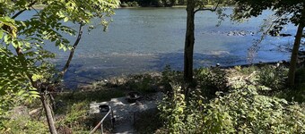 Waterfront on the New RIver