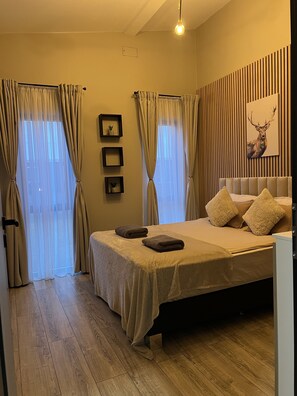 4 Schlafzimmer, Bügeleisen/Bügelbrett, WLAN, Bettwäsche