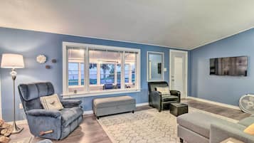TV, fireplace, DVD player