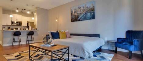 1 bedroom, desk, iron/ironing board, free WiFi