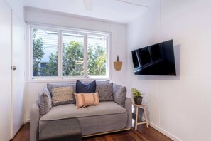 TV, offices