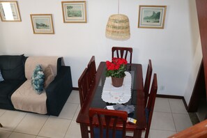 Dining - CASA GORETE PRAIA DAS DUNAS RESIDENCE CLUB (Cabo Frio)
