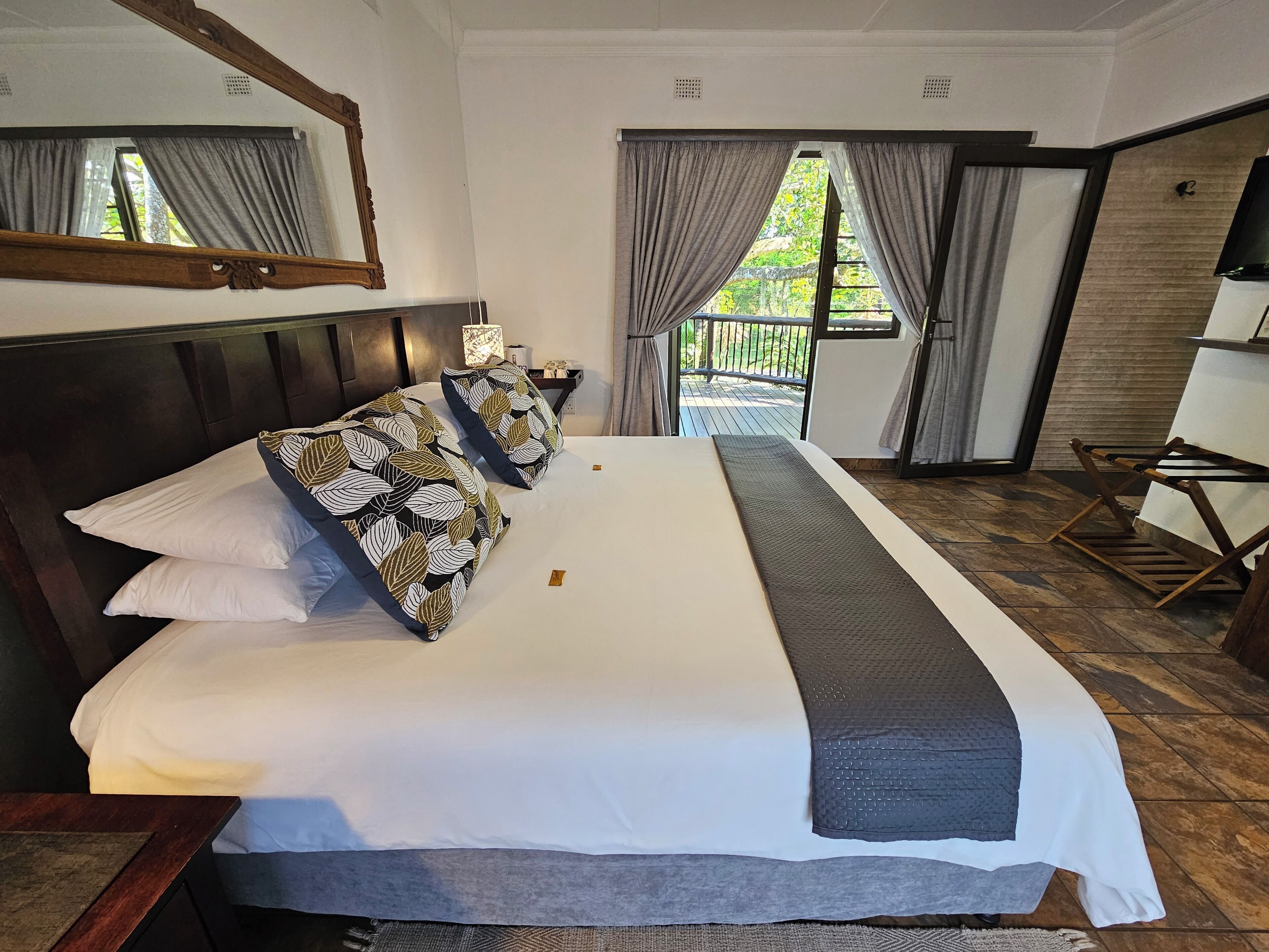 ملاءات من القطن المصري وأغطية فراش متميزة وأسرّة تيمبور بديك