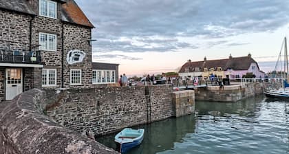 Harbour House Studio, Porlock Weir