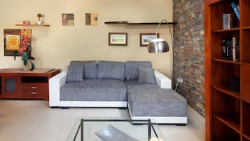 TV, DVD player, stereo