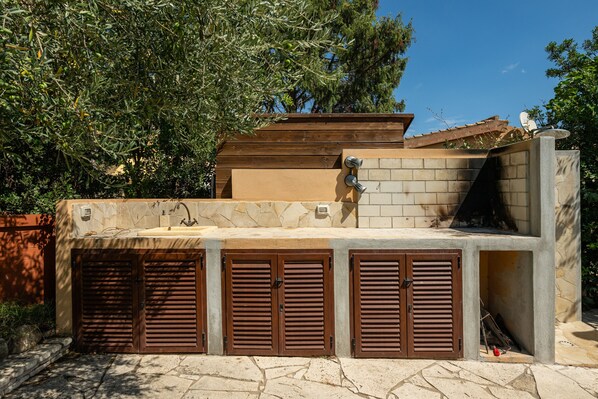 Property grounds - Holiday Home Casa Cò with Sea View, Garden, Terrace & Wi-Fi (Costa Rei)