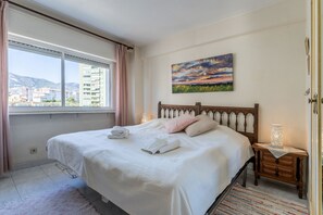 2 camere, ferro/asse da stiro, Wi-Fi gratuito, lenzuola