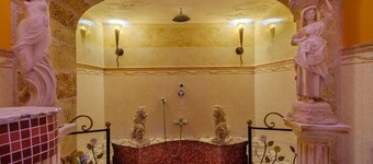 Casa vacacional pet-friendly "Villa Chanel" con piscina y terrazas