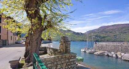 Holiday Apartment 'La Filanda' close to the Lake with Wi-Fi