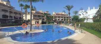 Townhouse on Mediterranean Coast with pool and golf!!! Dúplex!!!