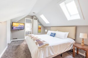 4 bedrooms, desk, iron/ironing board, travel cot