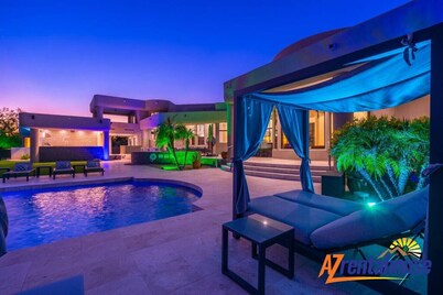 4.5 Million Mouth Watering Millionaire Mansion+Gym+SportCourt+Putting Grn+Casita