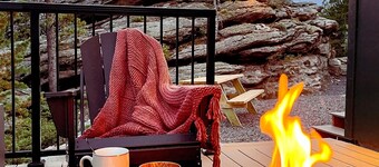 NEW Luxury Cabin 9200 feet, Denver Views