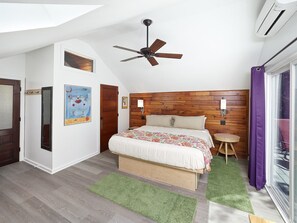 3 bedrooms, iron/ironing board, free WiFi, bed sheets - Folly Vacation 305 Beach Home (Folly Beach)