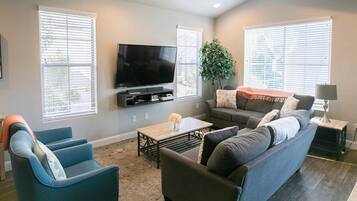 Smart TV, video games