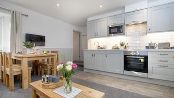 Fridge, microwave, oven, toaster