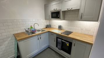 Fridge, microwave, oven, toaster