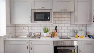 Fridge, microwave, oven, toaster