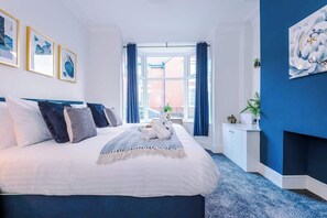 4 bedrooms, iron/ironing board, travel cot, WiFi