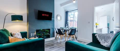 Televisión, oficina