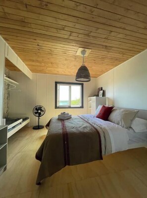 3 chambres, bureau, fer et planche à repasser, Wi-Fi gratuit