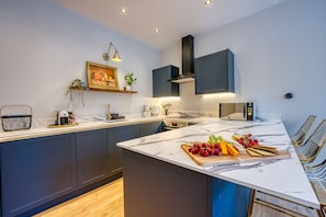 Apartment, 2 Bedrooms | Private kitchen | Fridge, microwave, coffee/tea maker, toaster - Haworth Heights (Keighley)