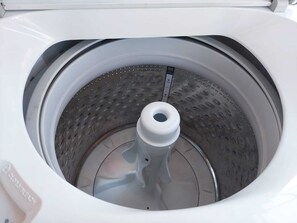 Miscellaneous - Apartment Luxe Next to Malls Central Location (Georgetown)