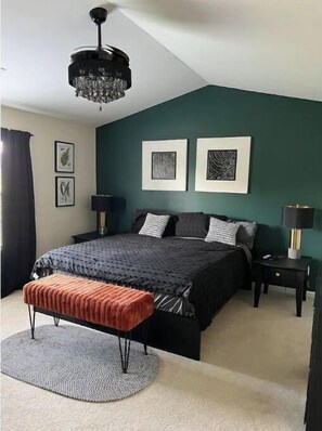 3 quartos, ferros/tábuas de passar roupa, Wi-Fi, roupa de cama