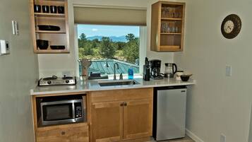 Fridge, microwave, coffee/tea maker, electric kettle