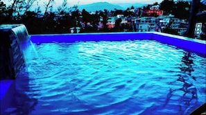 Piscina a l'aire lliure 