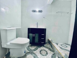 Dutxa i paper higiènic 