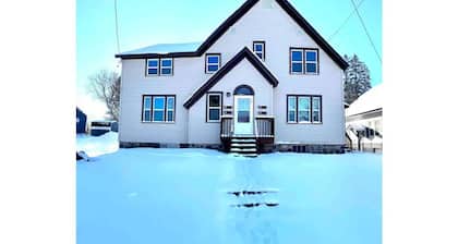 Hurley: location for all hobbies, holidays, events