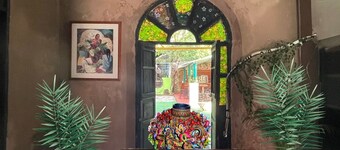 La Casa de la 12 Hostel Bajo Costo