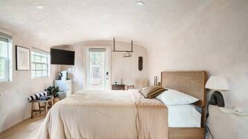 1 chambre, lit parapluie, Wi-Fi gratuit, draps fournis