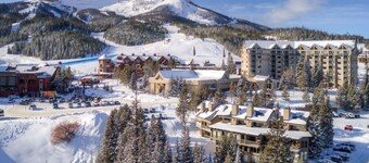 Slope-Side Stillwater Studio at Resort Base Area