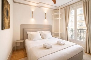 2 Schlafzimmer, Bügeleisen/Bügelbrett, WLAN, Bettwäsche