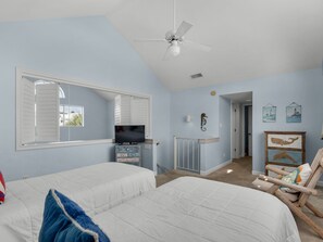 5 bedrooms, desk, iron/ironing board, free WiFi