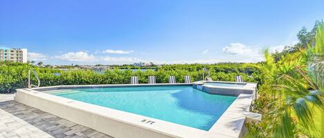 Outdoor pool, a heated pool