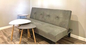 Interior - Kirkland lovely 1 bd 1 bath (ADU) w/ free fast WiFi (Kirkland)