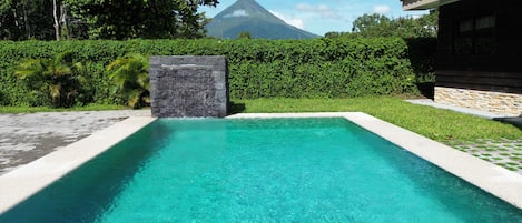 Piscine extérieure