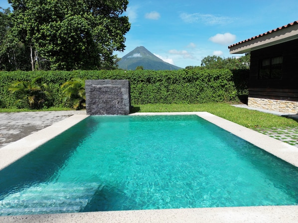 Piscine extérieure
