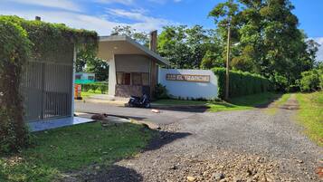 Overnatningsstedets område