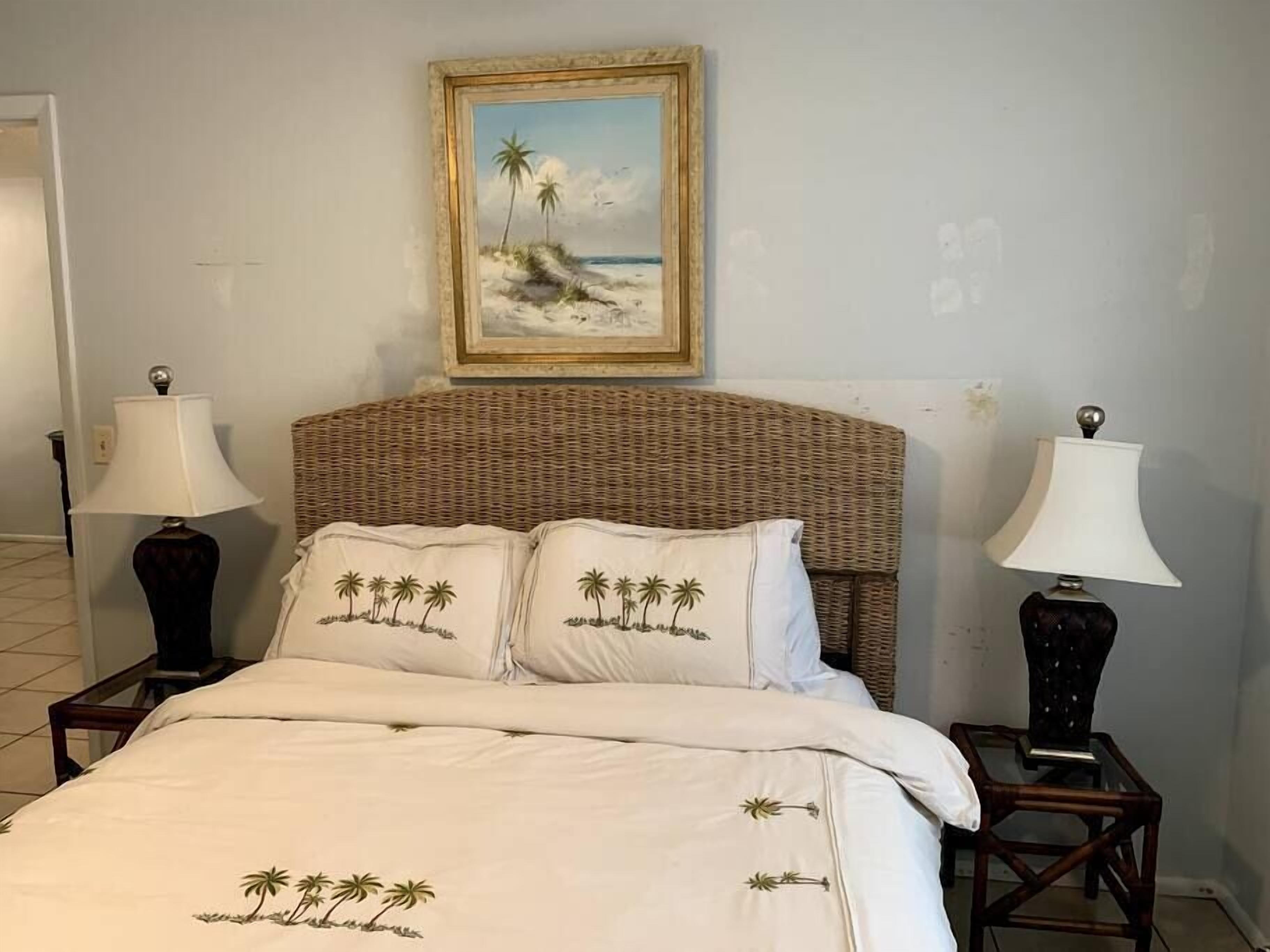 1 chambre, bureau, fer et planche à repasser, Wi-Fi