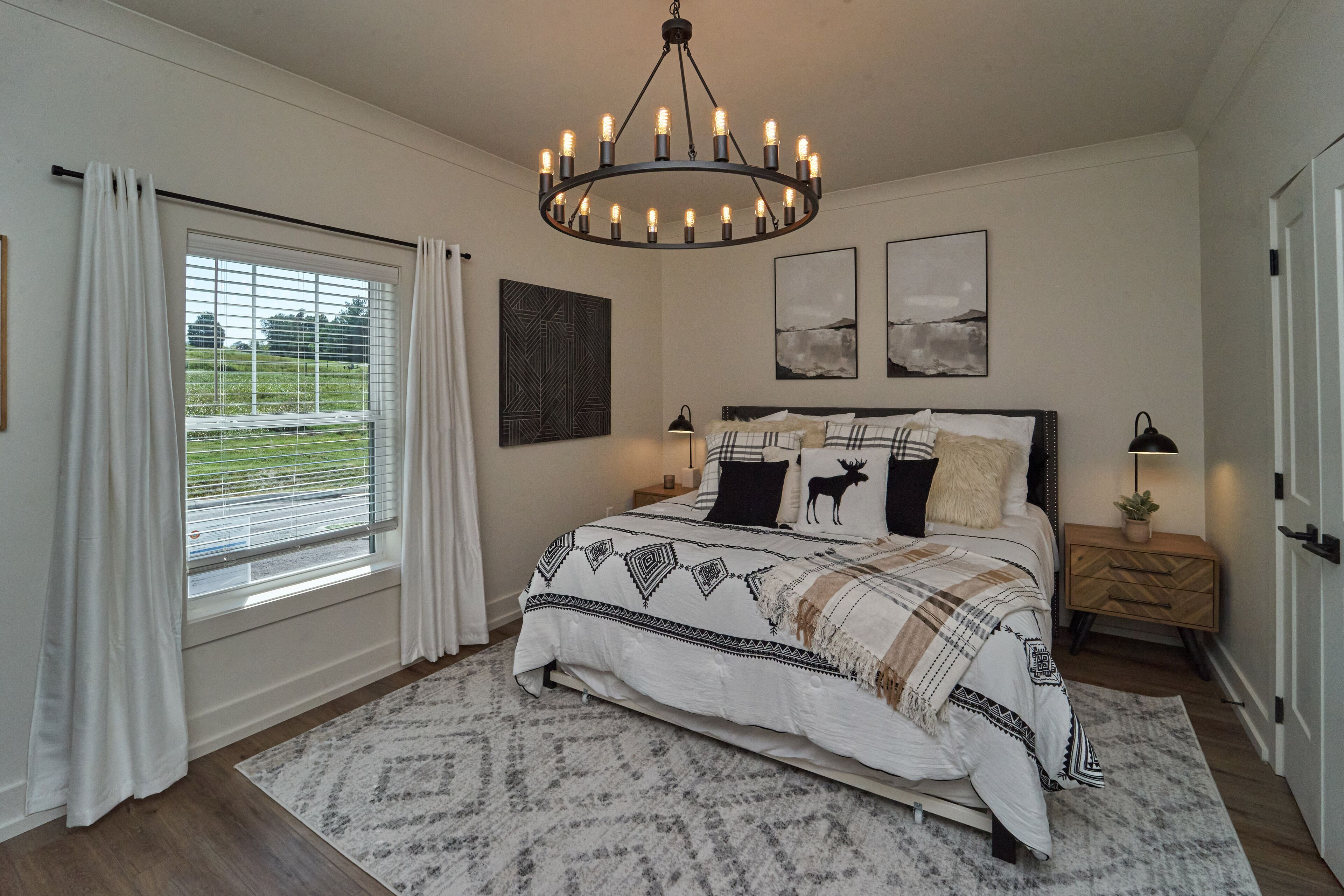 3 bedrooms, desk, free WiFi, bed sheets