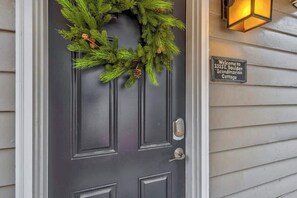 Exterior detail - Euro Villa! Walkable Location w/ Scenic Views (Colorado Springs)