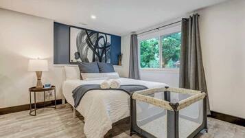 1 多间卧室、办公桌、熨斗/熨衣板、WiFi